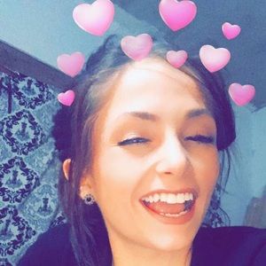 Meet your Posher, Ally